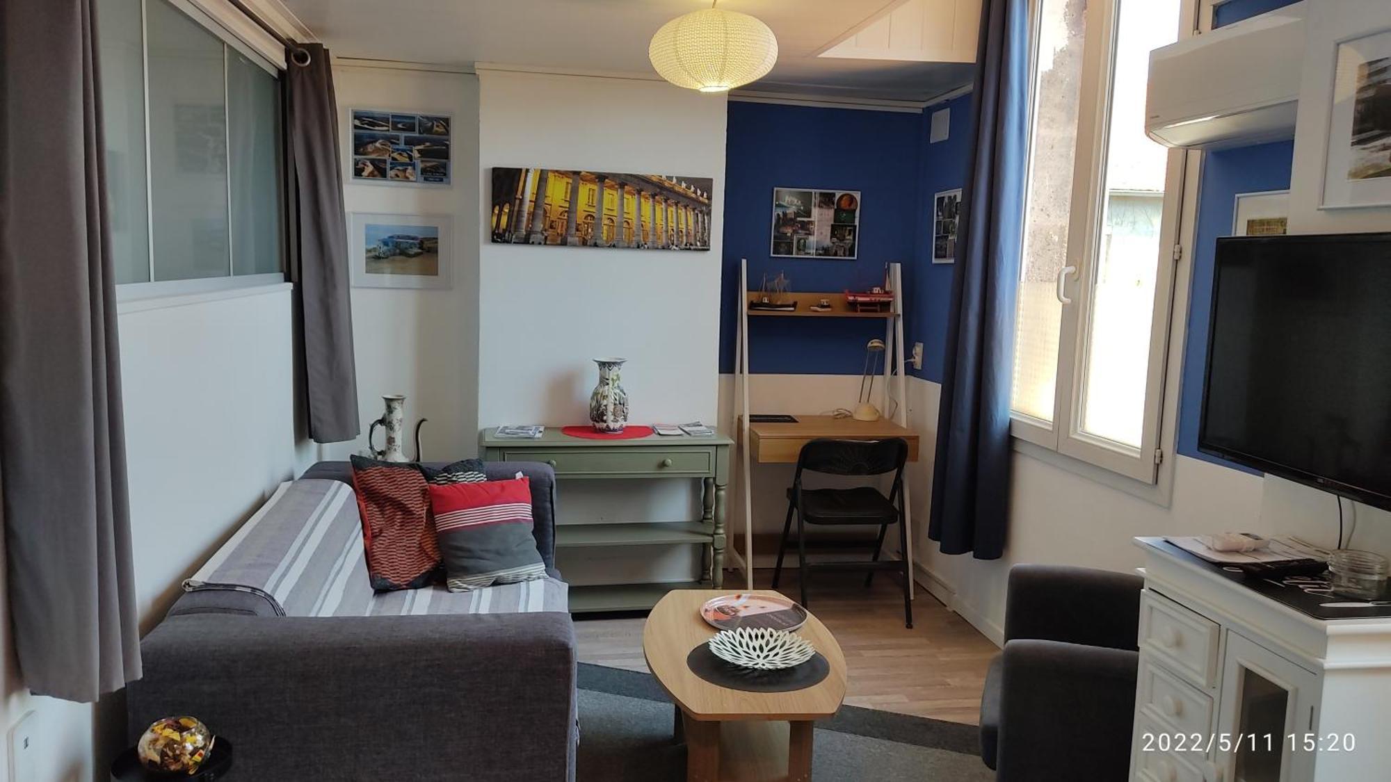 Les Bonbonieres D'Andrea Gavinies Pellegrin Apartment Bordeaux Exterior photo